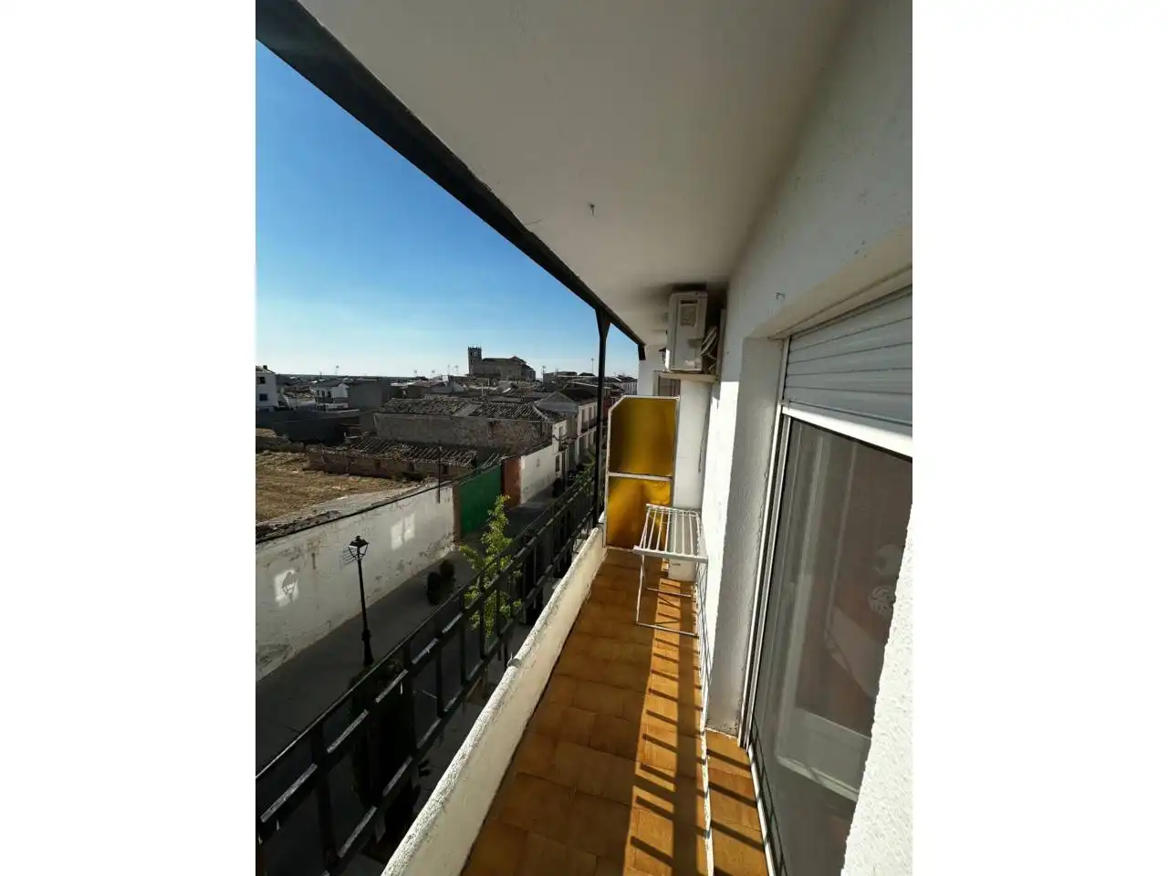 Vista exterior de Piso en venta en Villarrubia de Santiago con Aire acondicionado, Calefacción y Terraza