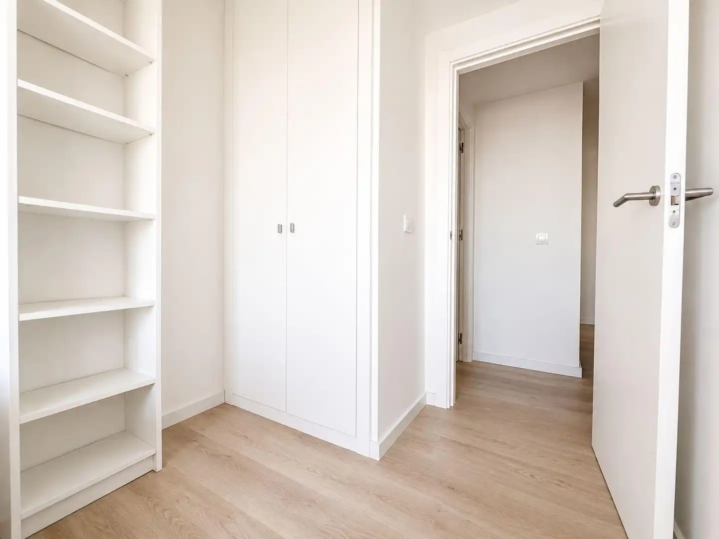 Wohnung zur Miete in Valencia mit Klimaanlage, Heizung und Möbliert