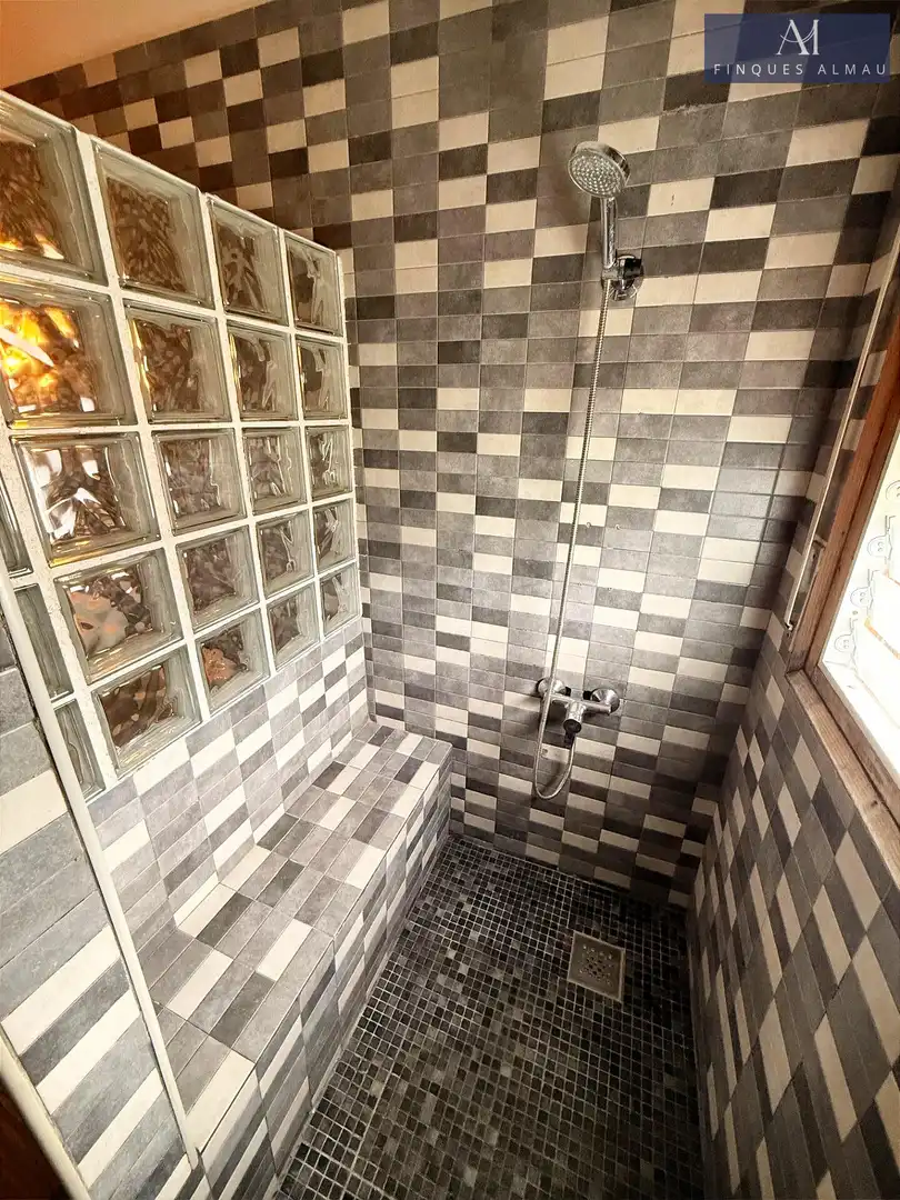 Baño de Casa adosada en venta en Cunit con Jardín privado, Terraza y Amueblado