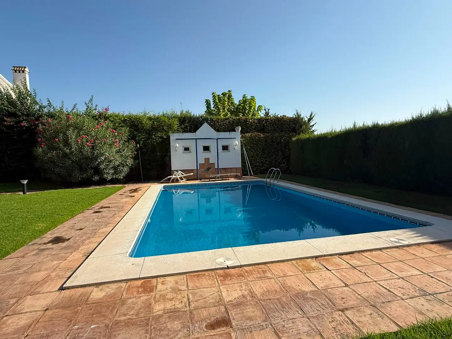 Piscina de Casa o chalet en venta en Córdoba con Aire acondicionado, Calefacción y Jardín privado