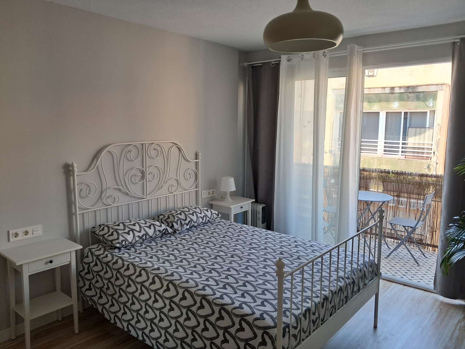 Bedroom of Flat to share in Alicante / Alacant  with Air Conditioner, Heating and Terrace