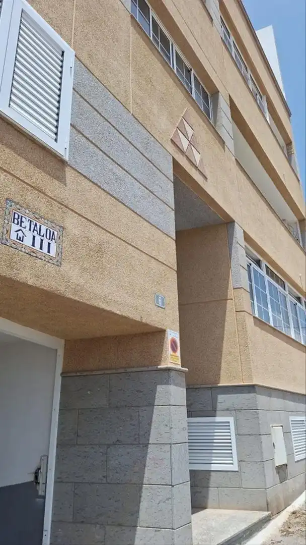 Vista exterior de Piso en venta en Ingenio con Terraza y Balcón