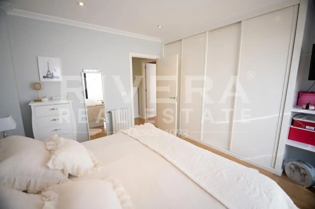 Bedroom of Duplexes for sale in Nigrán  with Heating, Parquet flooring and Storage room