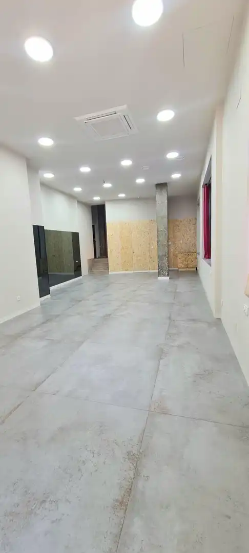Local comercial en venda a Centro, imagen 7