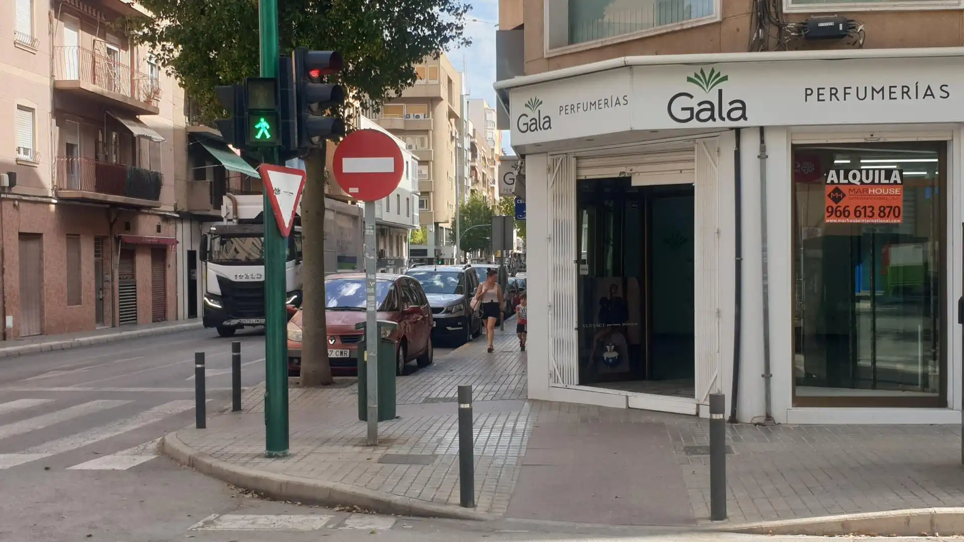 Business premises to rent in Elche ciudad, imagen 2