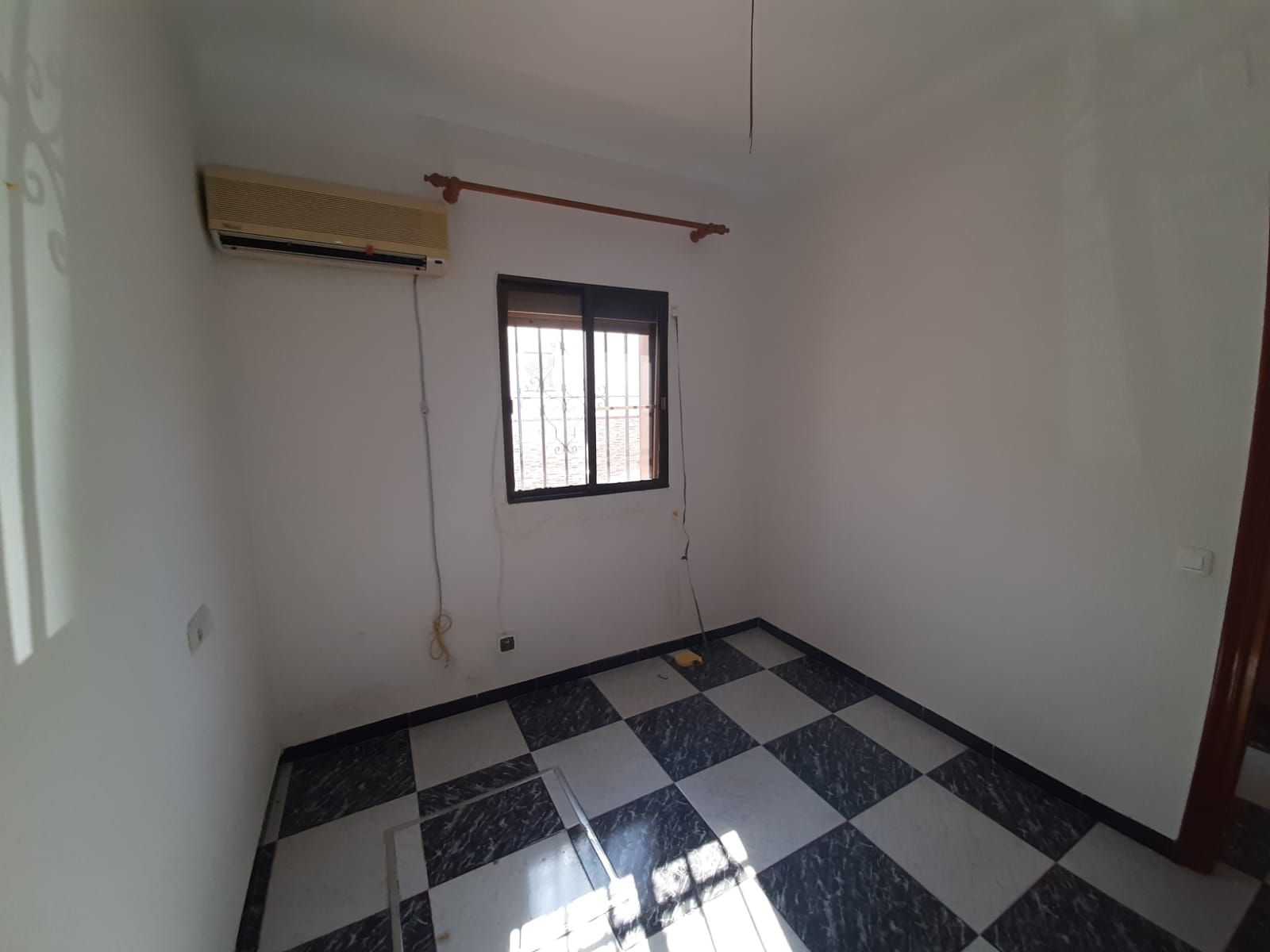 Casa adosada en venda a PIO XII, Centro