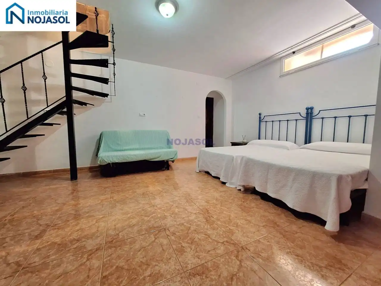 Wohnung zur Miete in Noja mit Heizung, Privatgarten und Terrasse