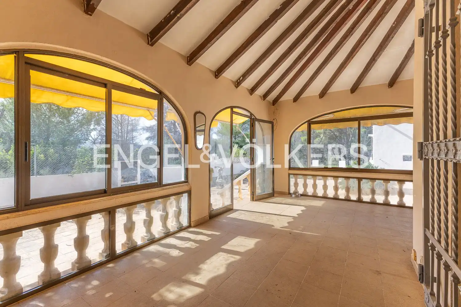 Terraza de Casa o chalet en venta en Dénia con Calefacción, Jardín privado y Parquet