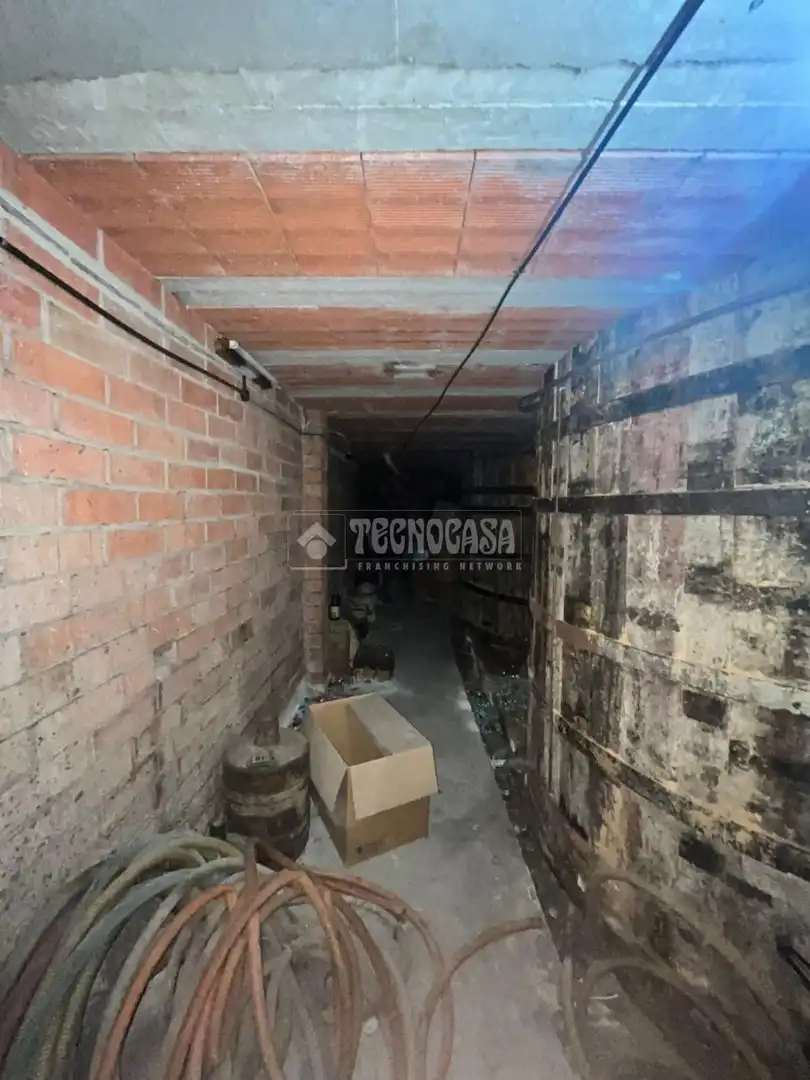 Local en venta en Badalona