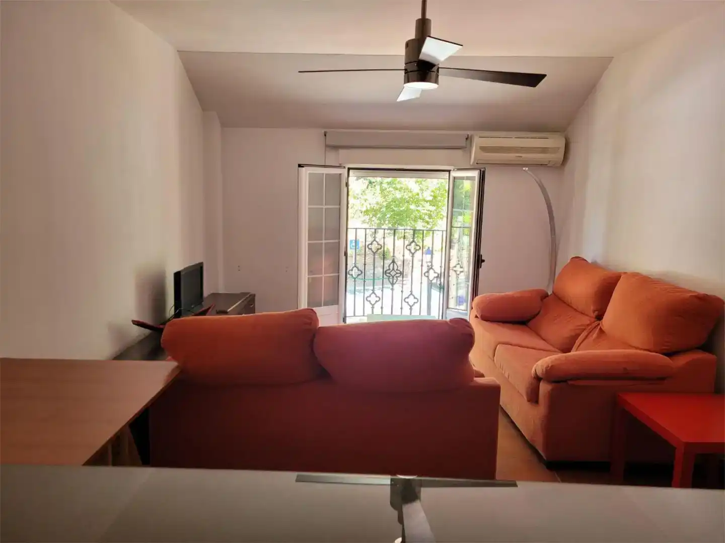 Wohnzimmer von Wohnung zur Miete in Jarandilla de la Vera mit Klimaanlage, Abstellraum und Möbliert