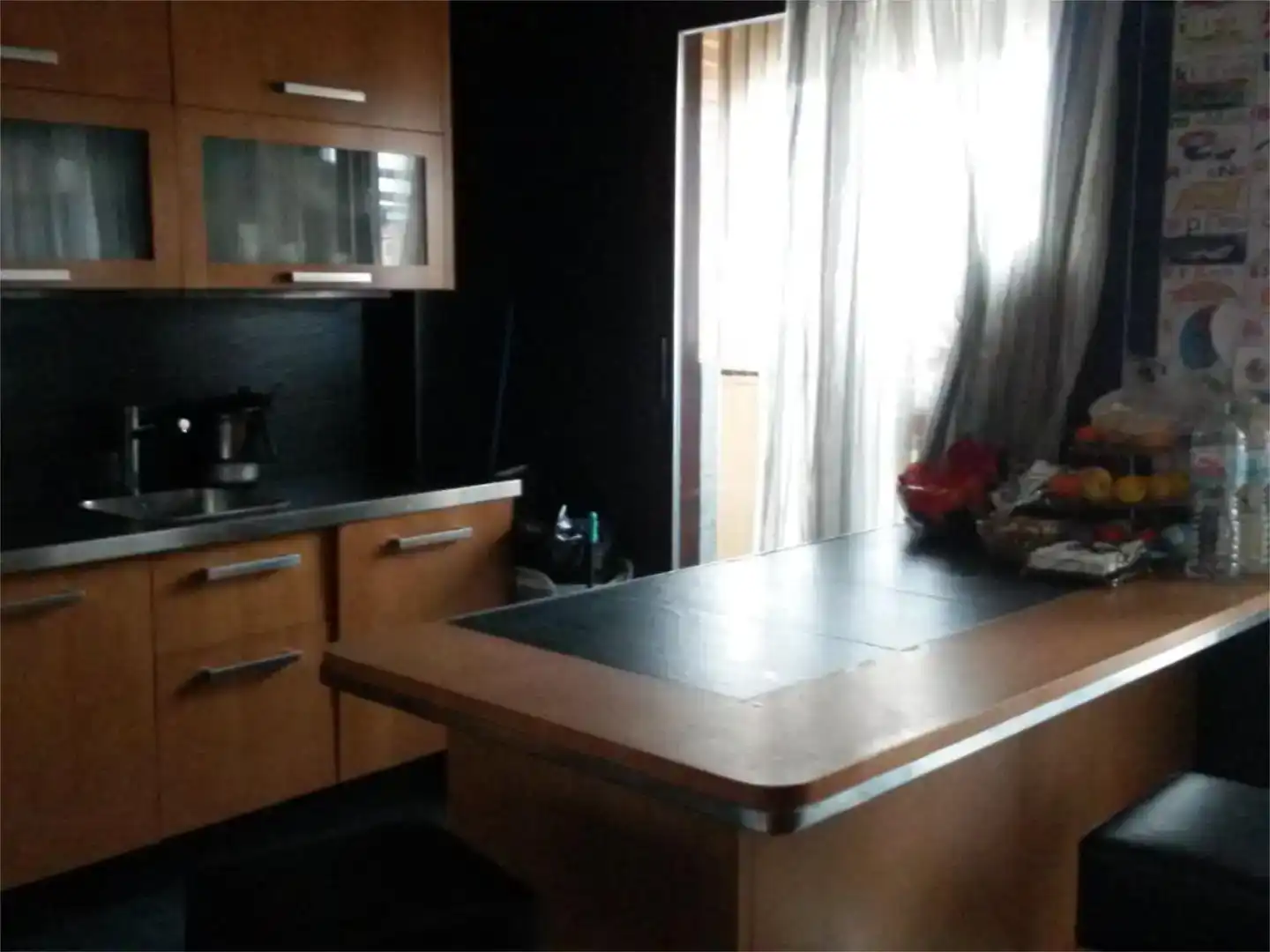Cocina de Dúplex para compartir en Valladolid con Aire acondicionado, Jardín privado y Parquet