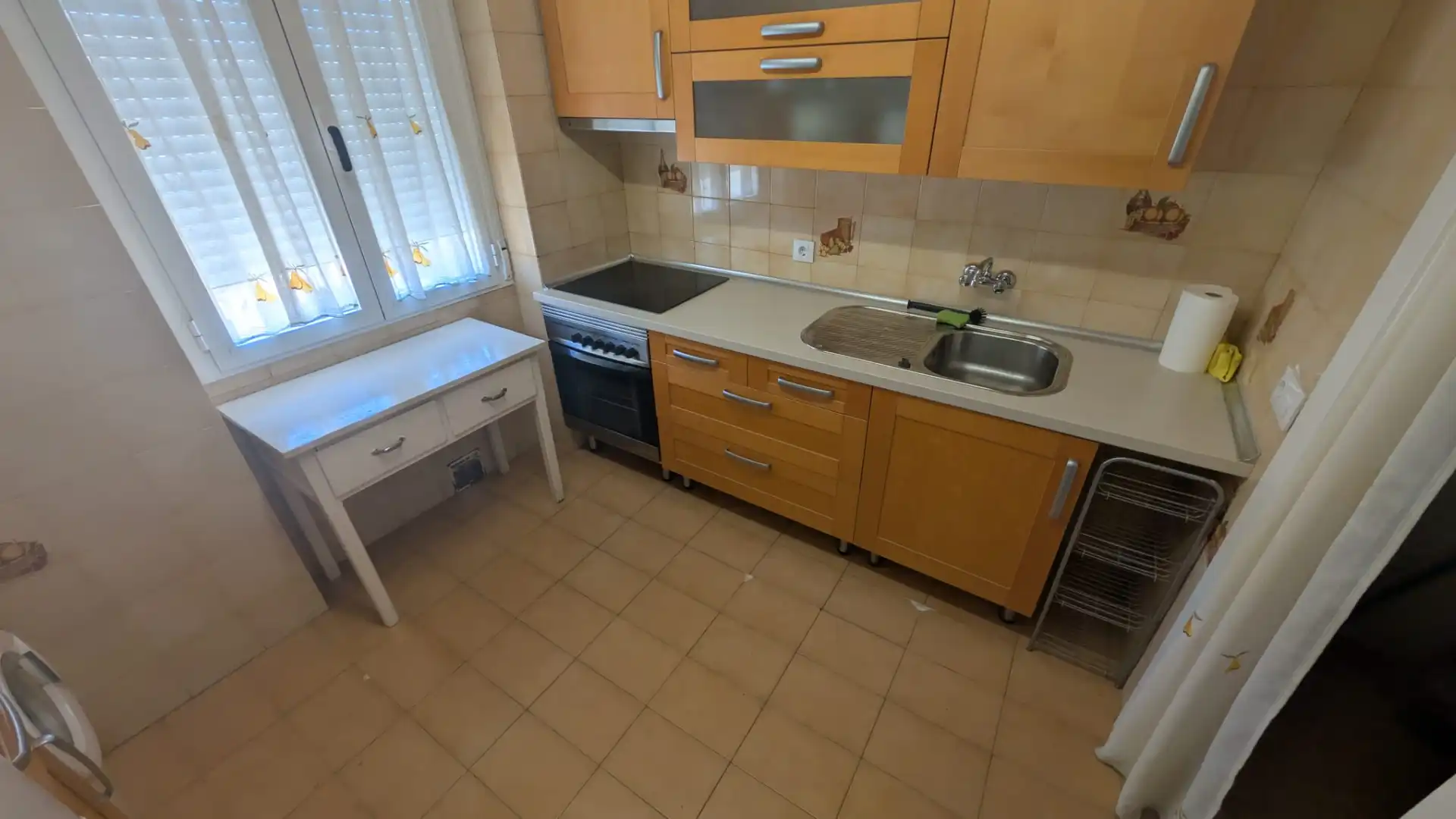 Kitchen of Flat for rent in Ciudad Real  with Air Conditioner and Furnished