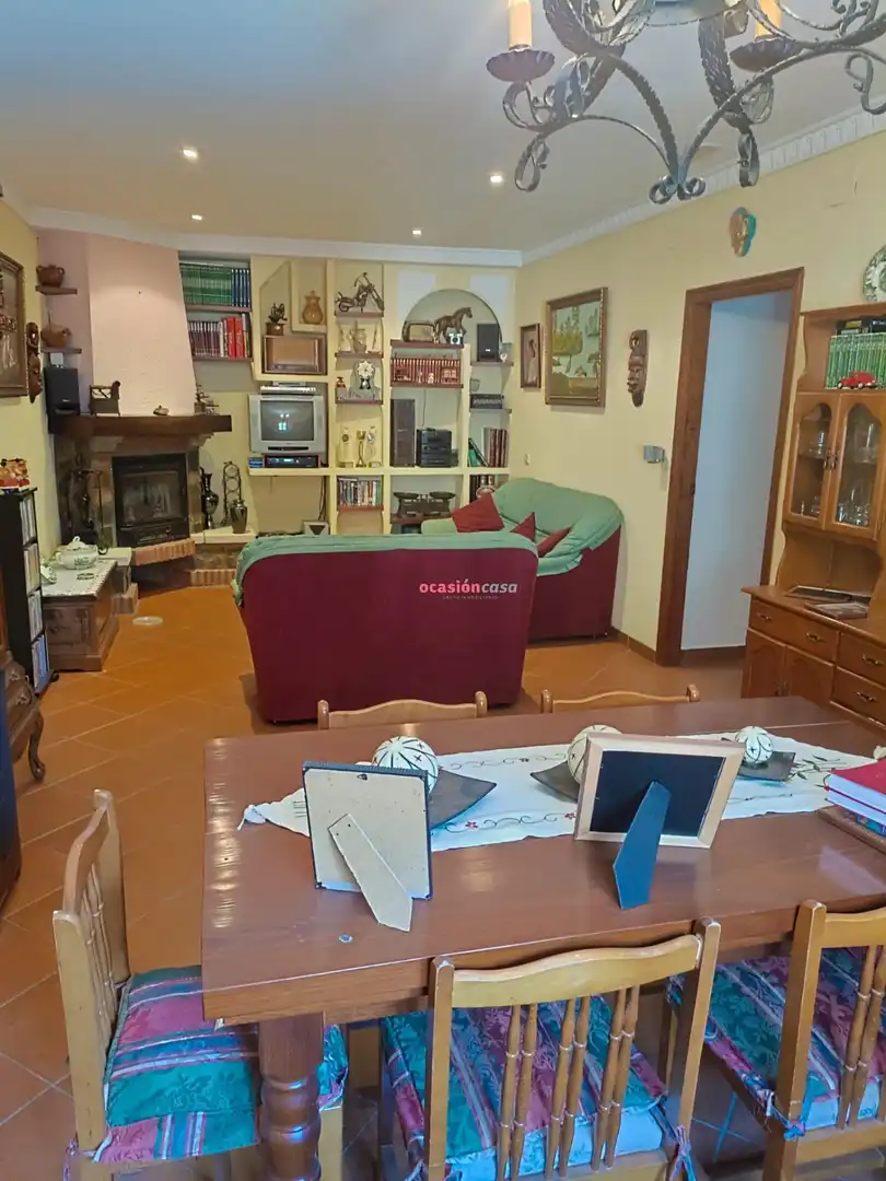 Sala d'estar de Pis en venda en Dos Torres amb Aire condicionat, Calefacció i Terrassa