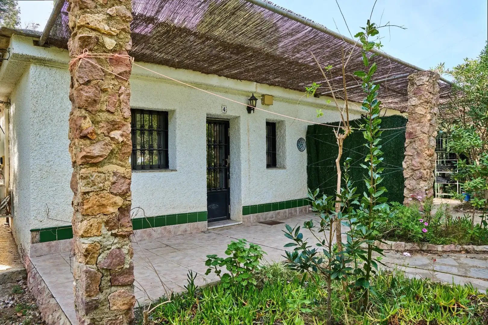 Jardí de Finca rústica en venda en Órgiva amb Jardí privat, Terrassa i Moblat