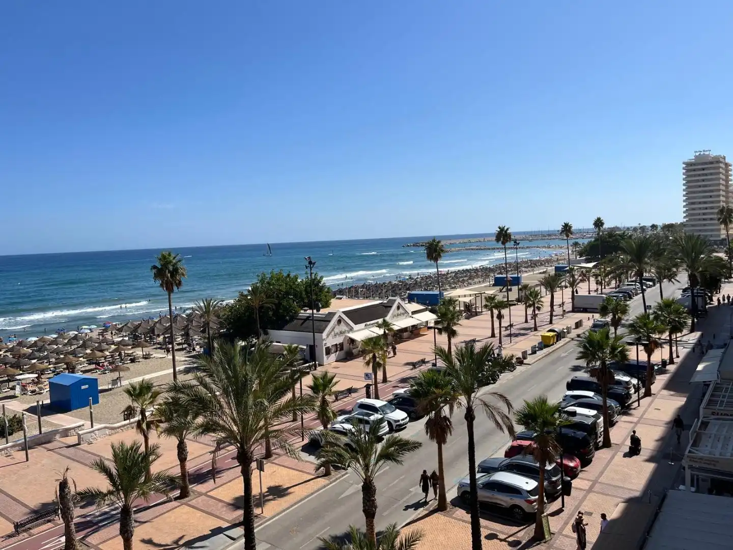 Außenansicht von Wohnungen zur Miete in Playa de los Boliches