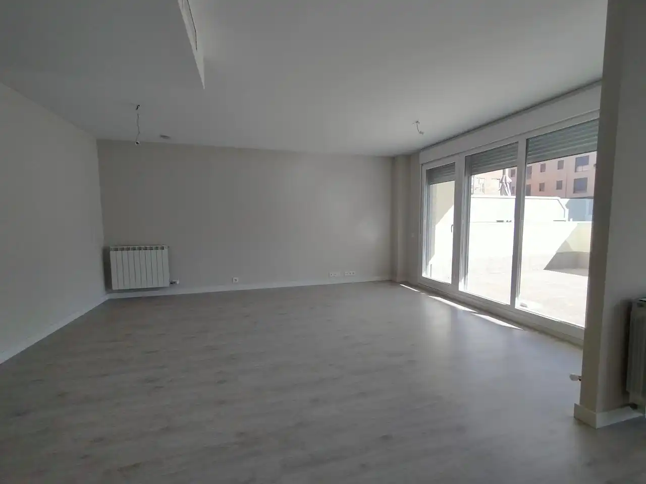 Wohnzimmer von Wohnung zum Verkauf in Zaragoza mit Klimaanlage, Heizung und Terrasse