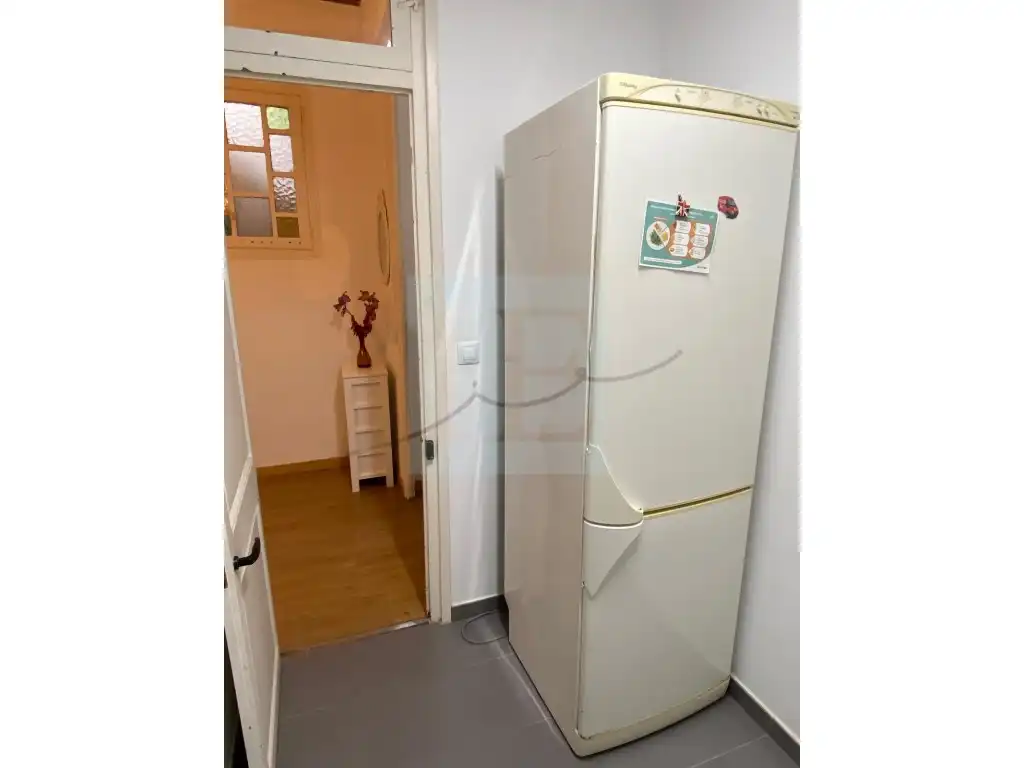 Habitación de Edificio en venta en Montbrió del Camp