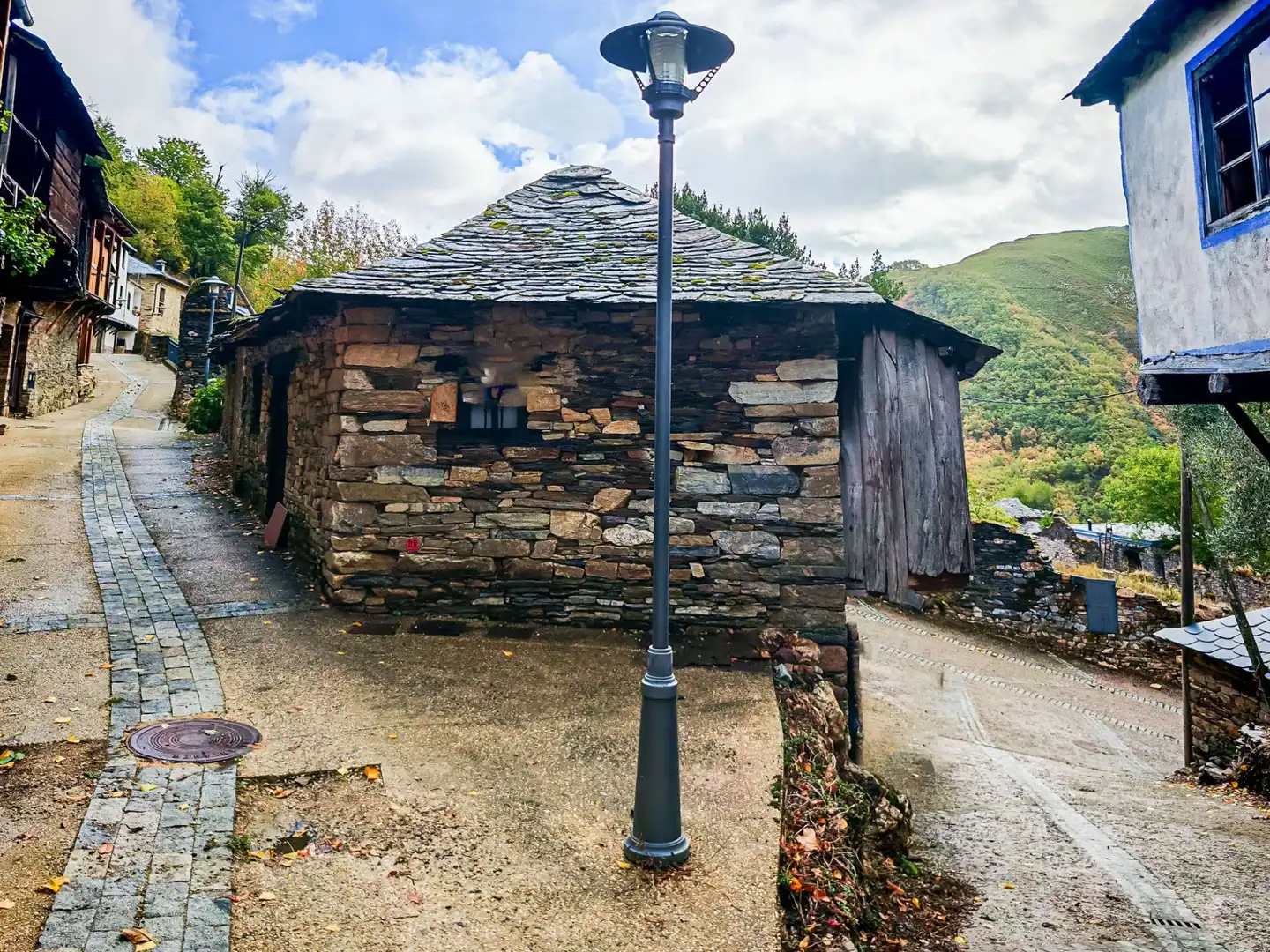 Vista exterior de Finca rústica en venda en Ponferrada