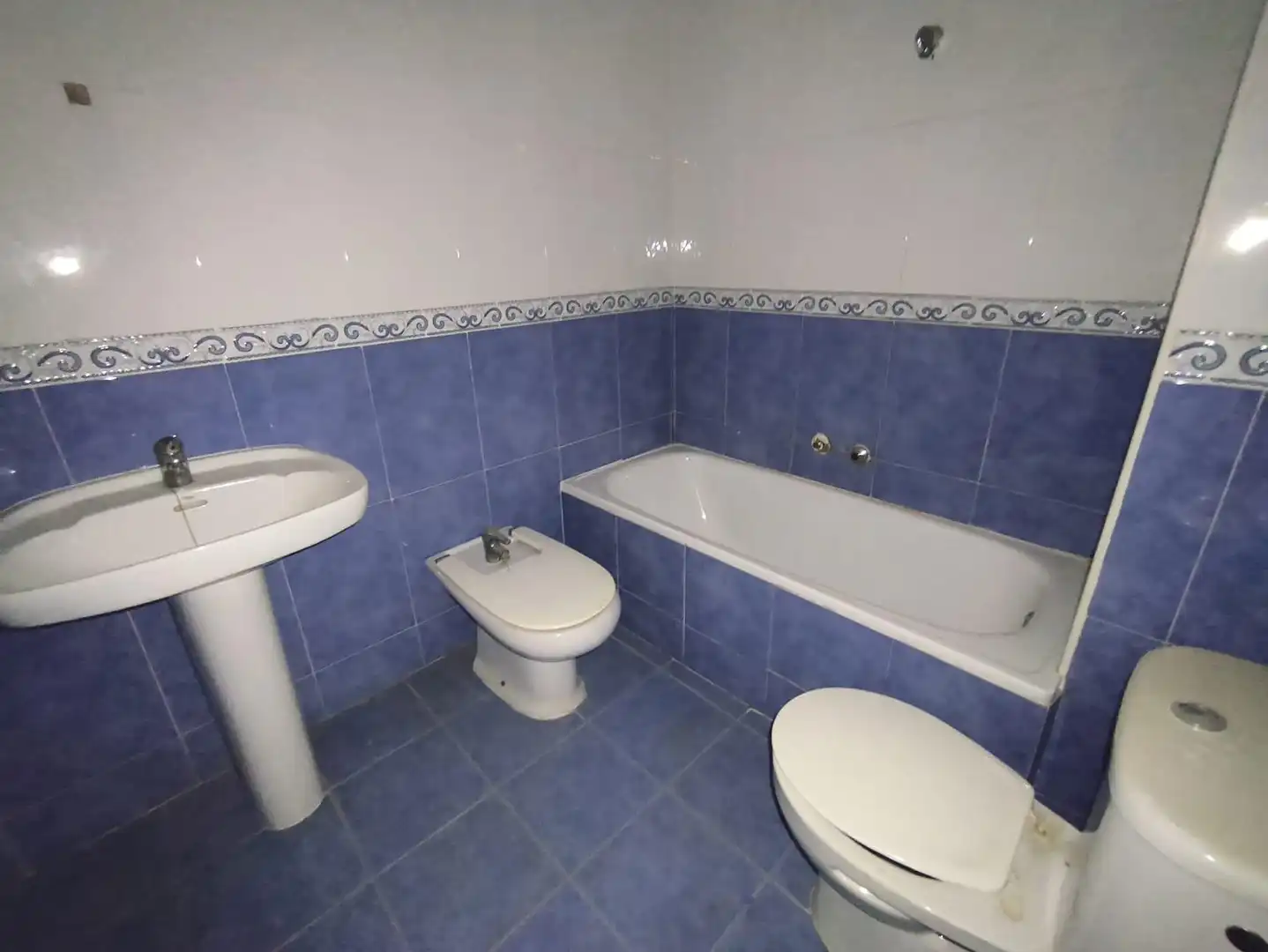 Baño de Piso en venta en Huétor Tájar con Balcón