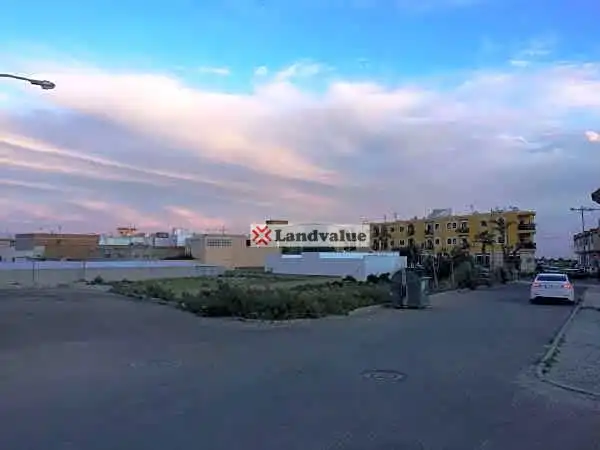Lands and plots for sale in Europa 281, imagen 5