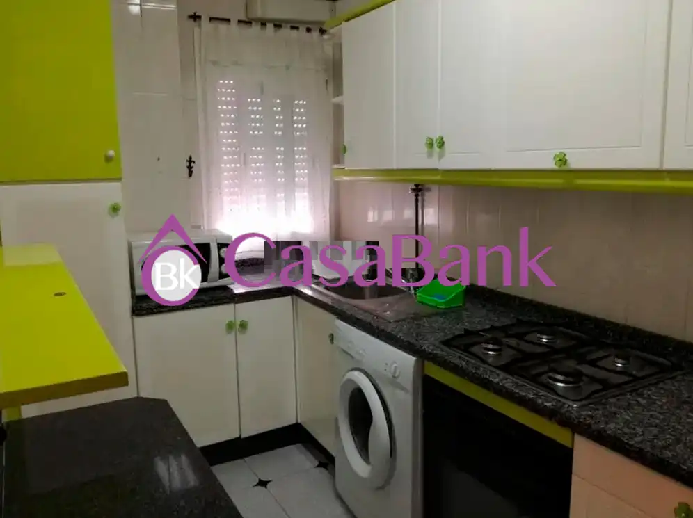 Cuina de Pis en venda en Córdoba amb Aire condicionat