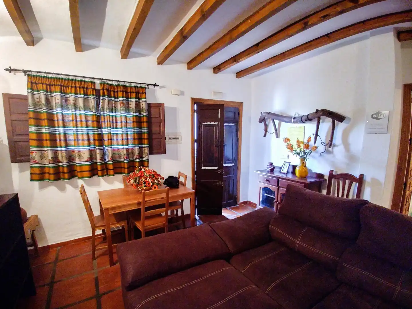 Sala de estar de Finca rústica en venta en Almogía con Aire acondicionado, Terraza y Piscina