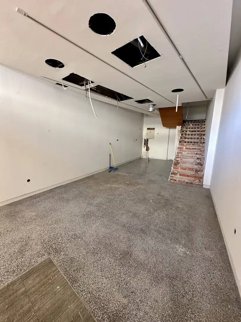 Gewerbefläche zur Miete in Miralvalle - Av. Virgen del Puerto - La Data, imagen 2