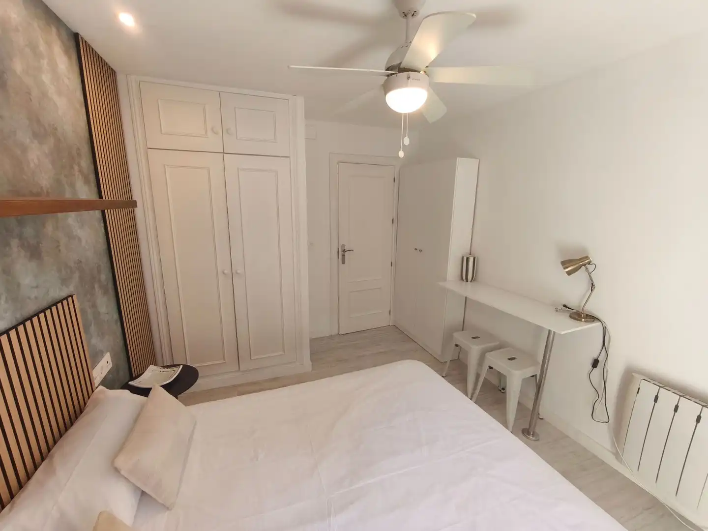 Wohnung zur Miete in Elvira, Centro - Sagrario