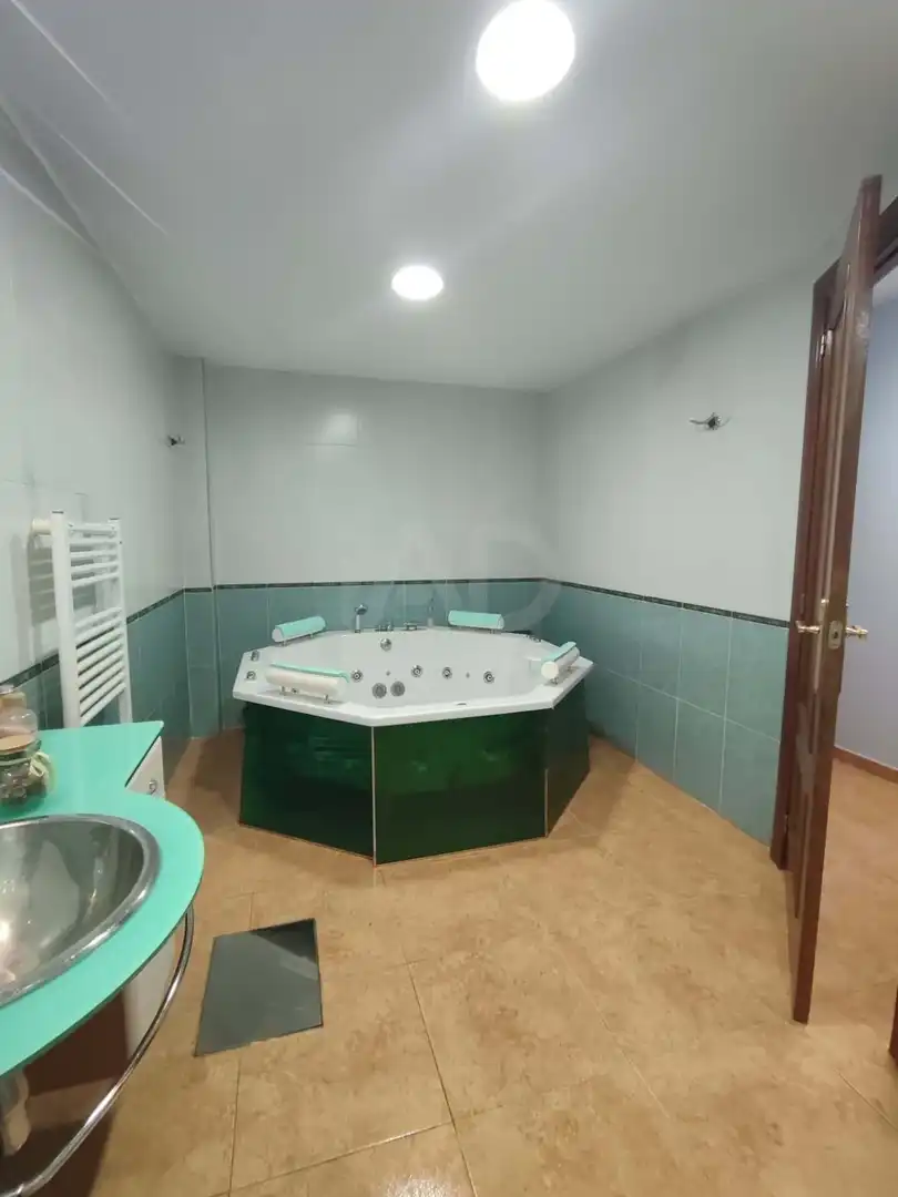 Bathroom of Detached homes for sale in Astorga  with Heating and Terrace