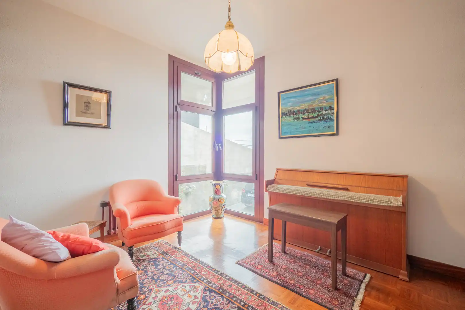 Sala d'estar de Casa o xalet en venda en Las Palmas de Gran Canaria amb Aire condicionat, Jardí privat i Parquet