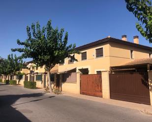 Vista exterior de Casa o xalet de lloguer en Alicante / Alacant amb Calefacció, Jardí privat i Terrassa