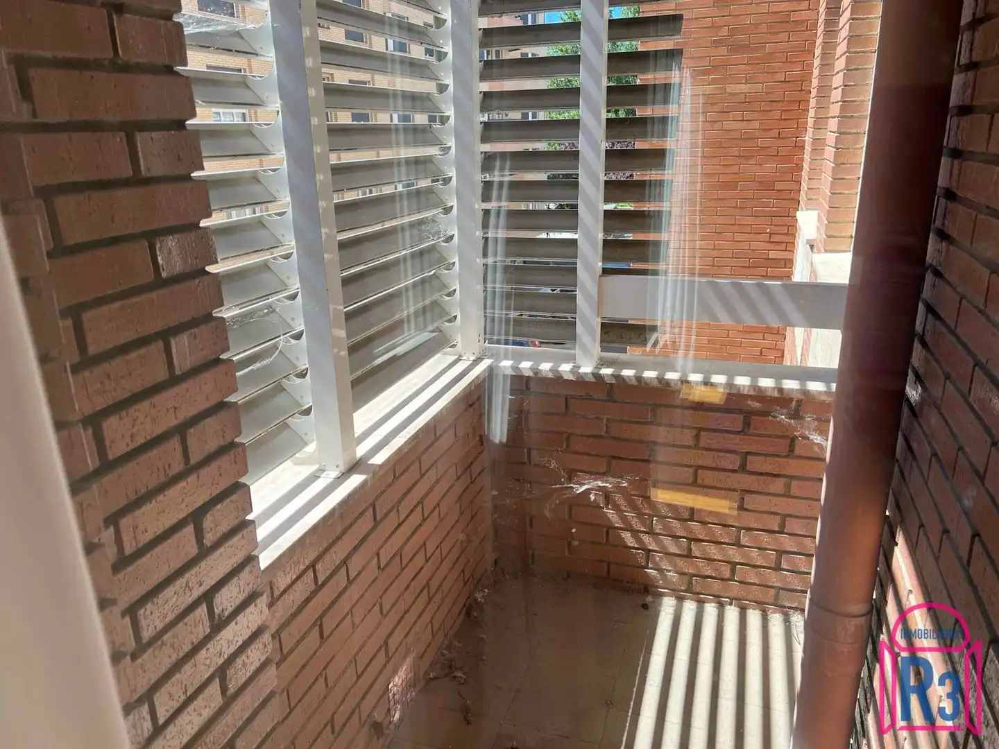 Terrassa de Pis en venda en León Capital  amb Calefacció, Terrassa i Traster