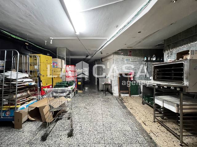 Local comercial en Venta en Llefià