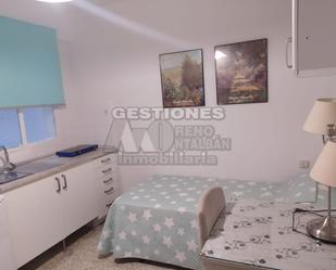 Study to rent in Calle Pío Baroja, Camino de Ronda