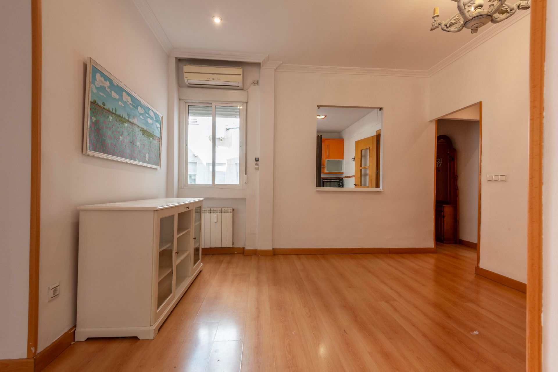 Bedroom of Flat to rent in  Madrid Capital  with Air Conditioner, Heating and Parquet flooring
