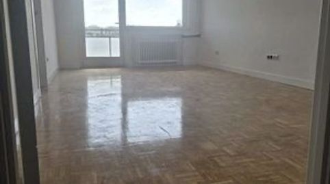 Photo 5 of Flat for rent in Calle de Mauricio Legendre, Castilla, Madrid Capital