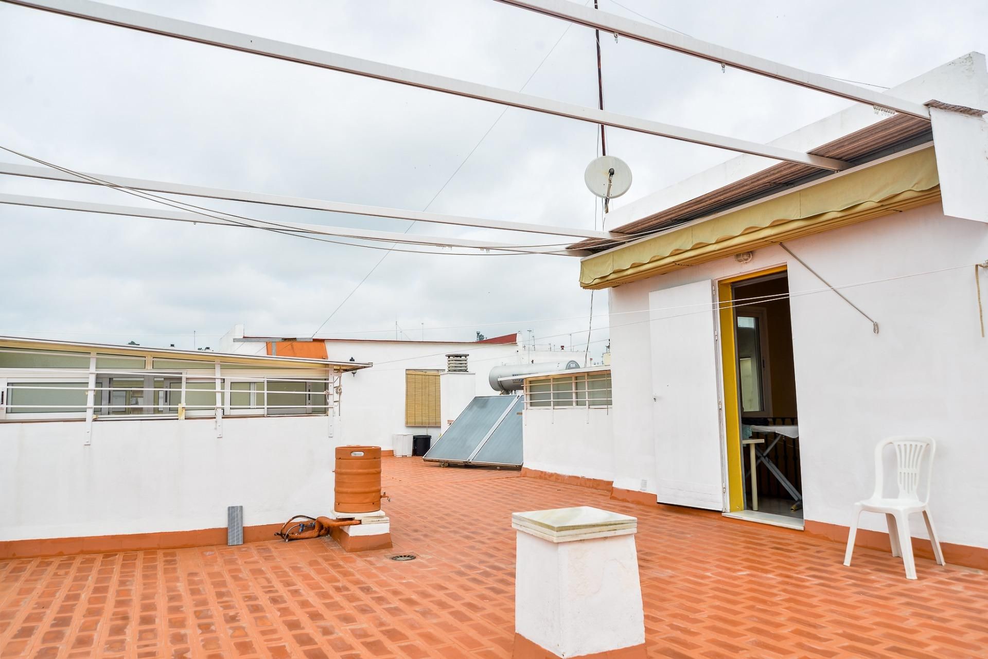 Terrassa de Casa adosada en venda en Camas amb Aire condicionat, Terrassa i Traster
