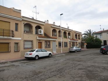 Haus zum Verkauf in Playasol 1
