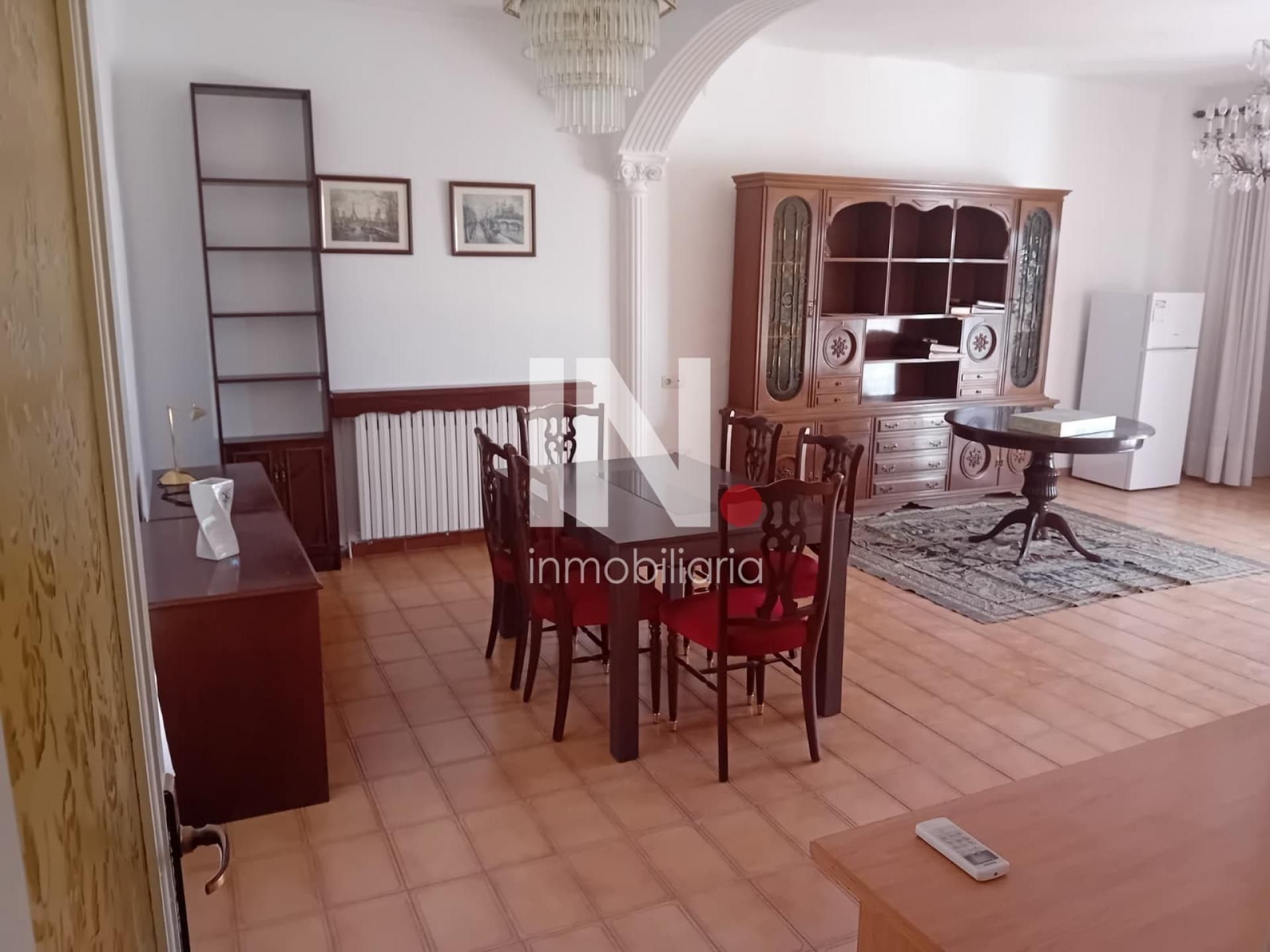 Dining room of Single-family semi-detached for sale in  Lleida Capital