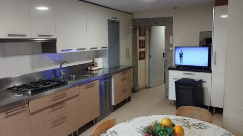 Foto 2 de Casa adosada en venta en Rúa Dos Basquiños, 43, Campus Norte - San Caetano, Santiago de Compostela