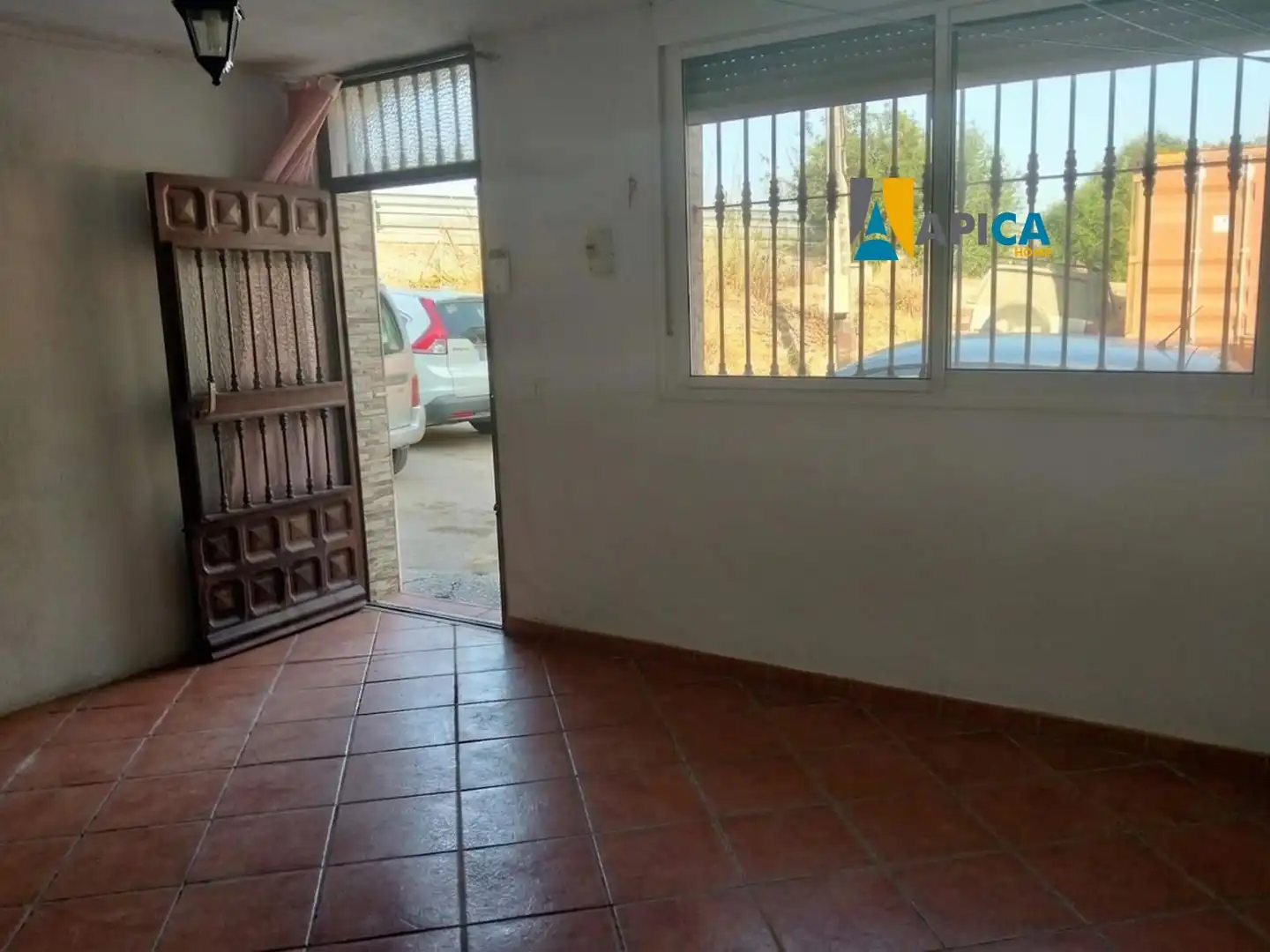 Vista exterior de Casa o chalet en venta en Algeciras con Trastero y Alarma