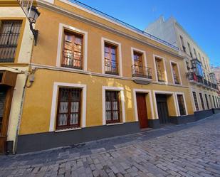 Vista exterior de Garatge en venda en  Sevilla Capital