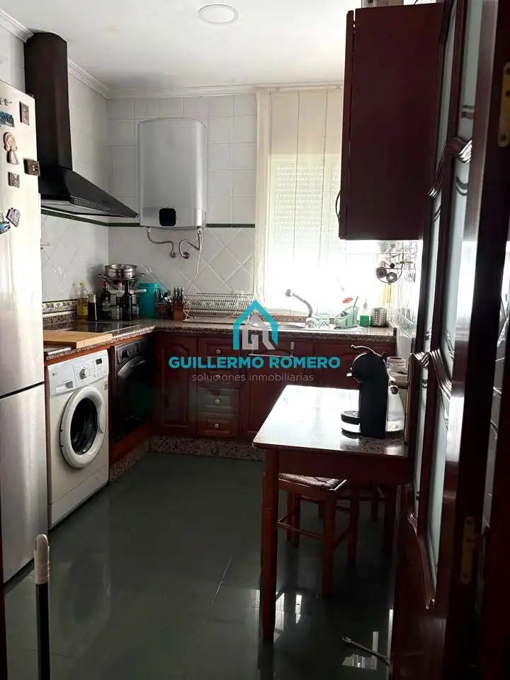 Kitchen of Flat for sale in Coria del Río