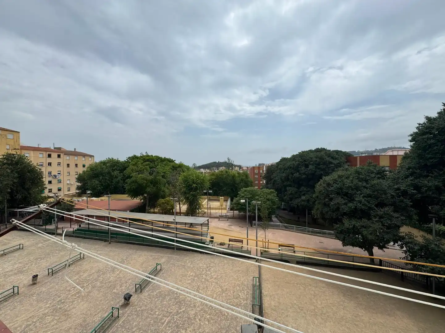 Vista exterior de Piso en venta en Barcelona con Aire acondicionado, Calefacción y Parquet