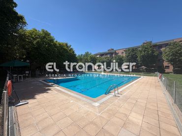 Wohnung mit Pool zur Miete in Avenida Europa