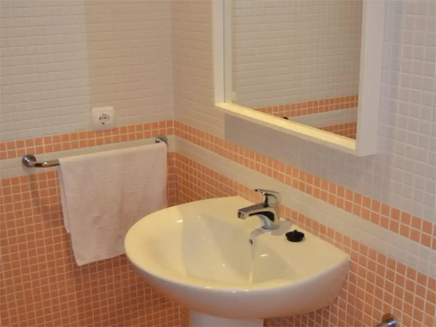 Badezimmer von Wohnung zum Verkauf in Arona mit Schwimmbad