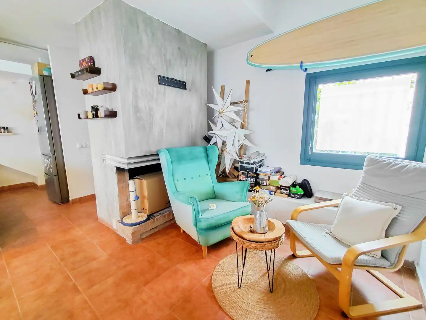 Sala d'estar de Casa adosada en venda en Cunit amb Jardí privat, Terrassa i Balcó