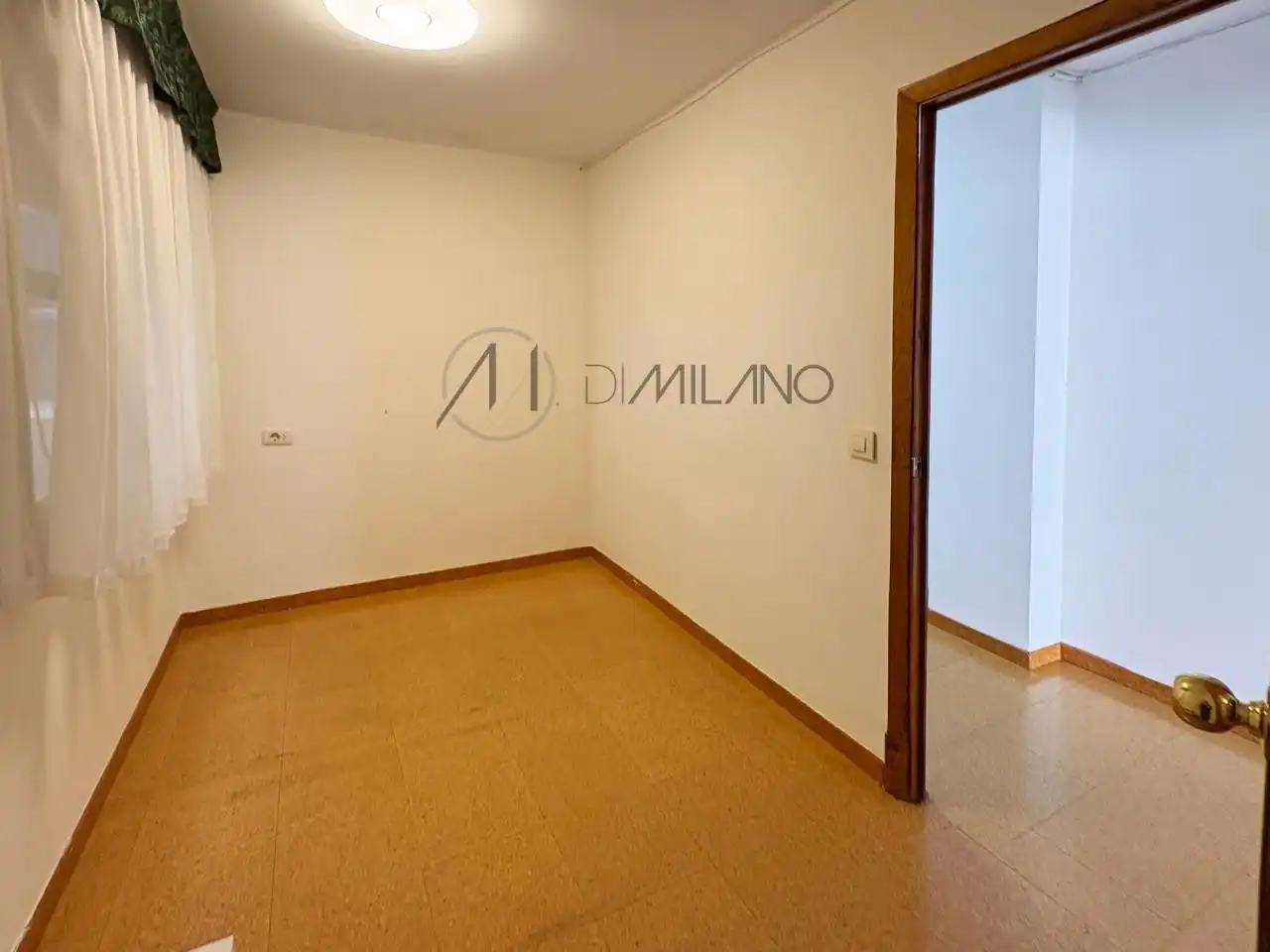 Piso en venta en Vigo  con Trastero y Balcón