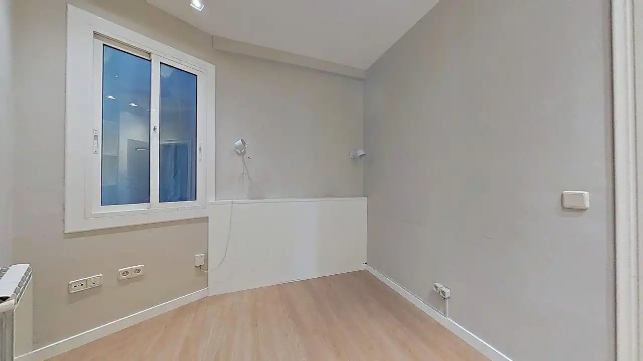 Habitación de Piso en venta en Barcelona con Aire acondicionado, Calefacción y Amueblado