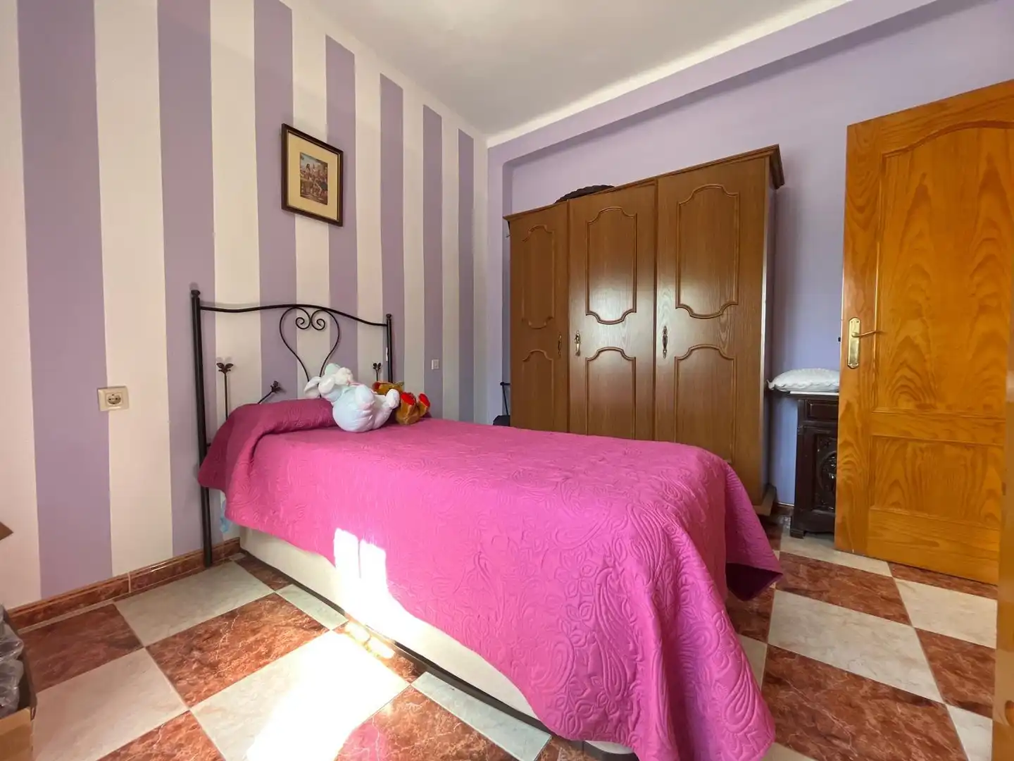 Dormitori de Casa o xalet en venda en Dos Hermanas amb Aire condicionat, Terrassa i Traster